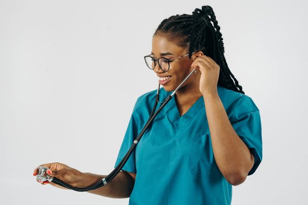 Entdecke, wie tägliches Yoga deine Beweglichkeit verbessert und dein Wohlbefinden stärkt!